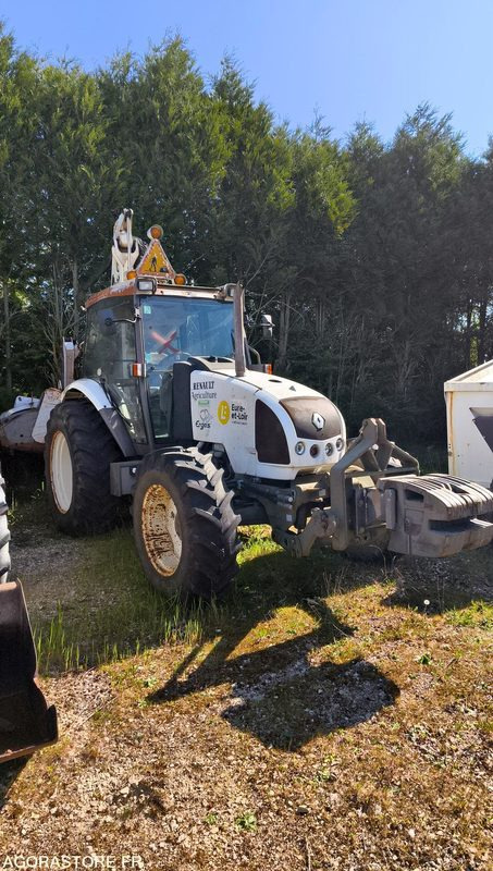 Lot Renault - Tracteur ergos 446 Roto 209 - 2009 et FAUCHEUSE NOREMAT VISIOBRA - Tractor agricol: Foto 2 Lot Renault - Tracteur ergos 446 Roto 209 - 2009 et FAUCHEUSE NOREMAT VISIOBRA - Tractor agricol: Foto 2
