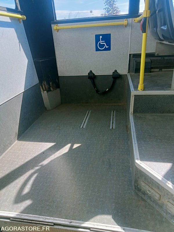 Microbuz, Transport persoane Lot de 3 minibus Mercedes mago et otokar navigo: Foto 10