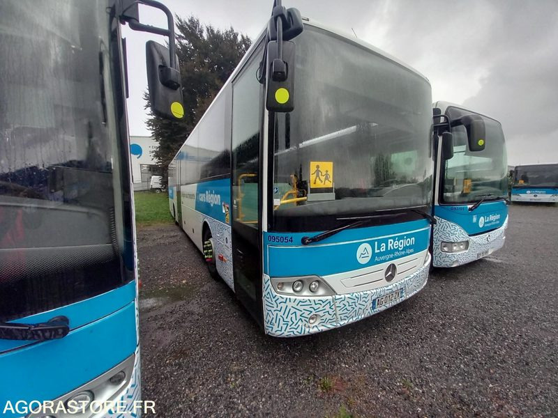 MERCEDES INTOURO 13m N°095054 - Autobuz școlar: Foto 1 MERCEDES INTOURO 13m N°095054 - Autobuz școlar: Foto 1