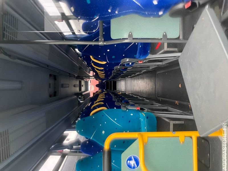 MERCEDES INTOURO N°093359 - Autobuz școlar: Foto 5 MERCEDES INTOURO N°093359 - Autobuz școlar: Foto 5