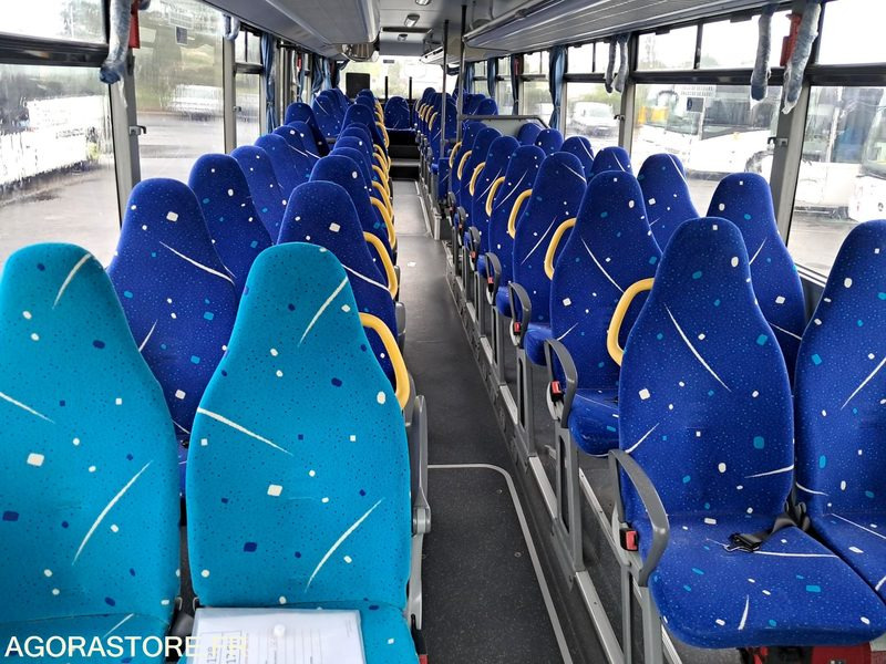 MERCEDES INTOURO N°103138 - Autobuz școlar: Foto 5 MERCEDES INTOURO N°103138 - Autobuz școlar: Foto 5
