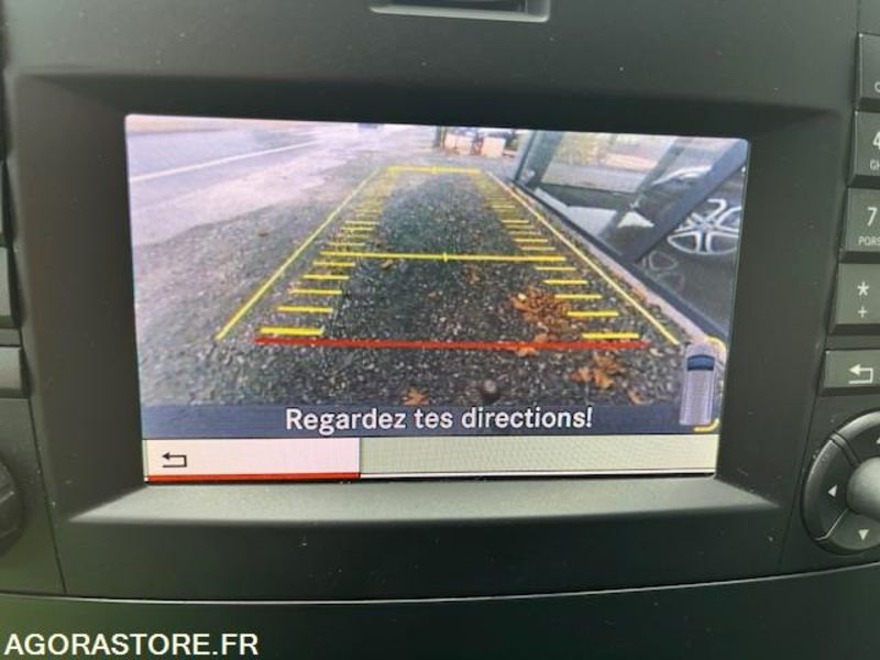 MERCEDES VITO MIXTO 119 CDI LONG 4X4 7G-TRONIC 6 PLACES - Dubă: Foto 5 MERCEDES VITO MIXTO 119 CDI LONG 4X4 7G-TRONIC 6 PLACES - Dubă: Foto 5