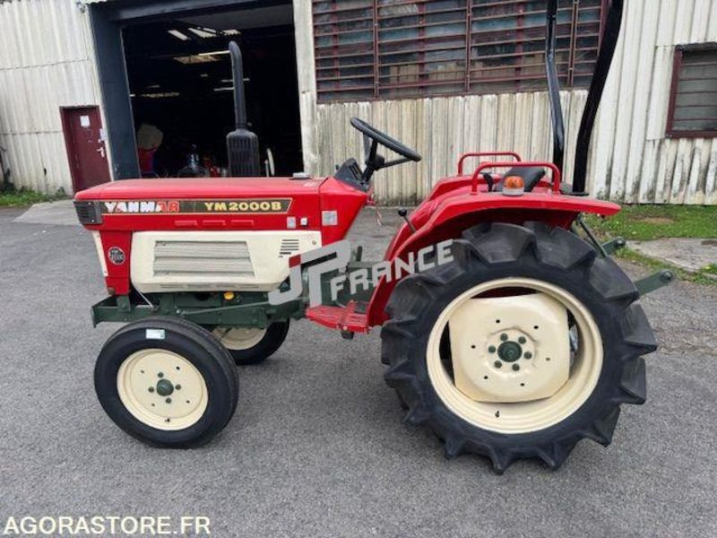 MICROTRACTEUR YANMAR 20CV 2 CYLINDRES 1150CM3 D'OCCASION 2RM TRES BON ETAT 810H - Tractor agricol: Foto 2 MICROTRACTEUR YANMAR 20CV 2 CYLINDRES 1150CM3 D'OCCASION 2RM TRES BON ETAT 810H - Tractor agricol: Foto 2