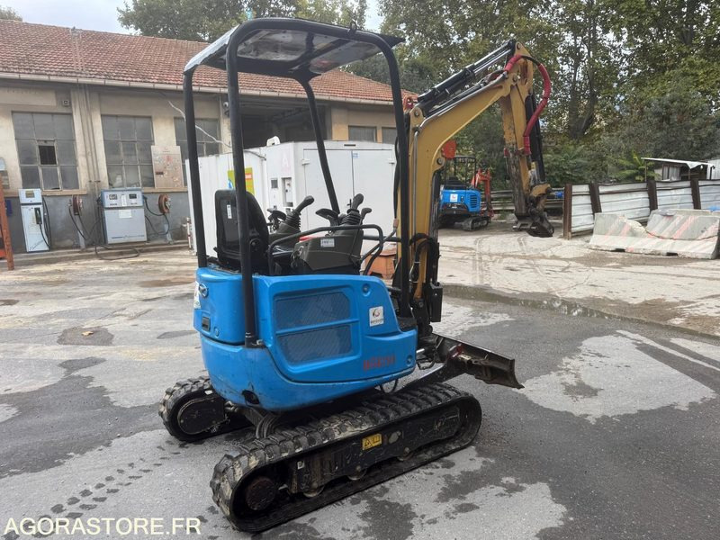 MINI PELLE - YANMAR - VIO17 - 2016 - 1690 heures (EGB307629 - 051891) - Mini excavator: Foto 3 MINI PELLE - YANMAR - VIO17 - 2016 - 1690 heures (EGB307629 - 051891) - Mini excavator: Foto 3