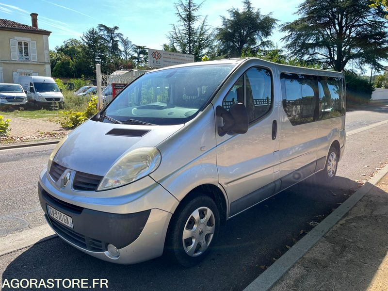 MINIBUS VL - 9 PLACES - TRAFIC - L2 H1 - 115 CH - CLIM- 165200 KMS - ATTELAGE - Microbuz, Transport persoane: Foto 3 MINIBUS VL - 9 PLACES - TRAFIC - L2 H1 - 115 CH - CLIM- 165200 KMS - ATTELAGE - Microbuz, Transport persoane: Foto 3