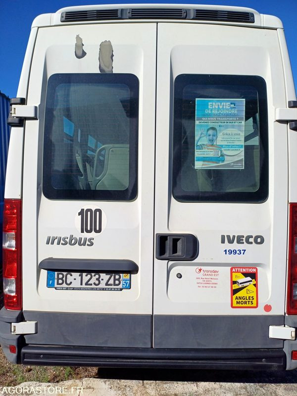 MINICAR DAILY - N°19937 - MEC 2010 -258009KM BC-123-ZB - Microbuz, Transport persoane: Foto 5 MINICAR DAILY - N°19937 - MEC 2010 -258009KM BC-123-ZB - Microbuz, Transport persoane: Foto 5