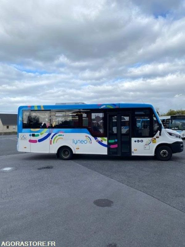 Minibus INDCAR MOBI LOW ENTRY - 27 places - PMR - Microbuz, Transport persoane: Foto 2 Minibus INDCAR MOBI LOW ENTRY - 27 places - PMR - Microbuz, Transport persoane: Foto 2