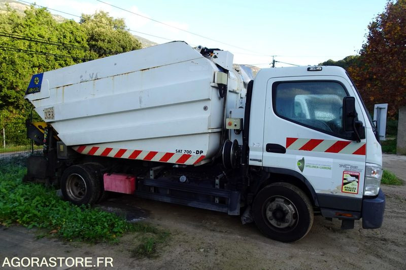 Mitsubishi Fuso - Autogunoiere: Foto 5 Mitsubishi Fuso - Autogunoiere: Foto 5