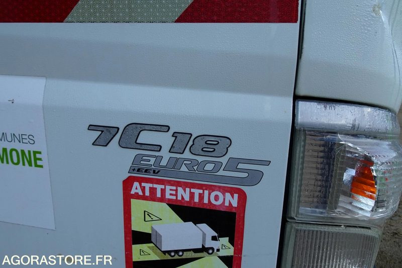 Mitsubishi Fuso - Autogunoiere: Foto 3 Mitsubishi Fuso - Autogunoiere: Foto 3