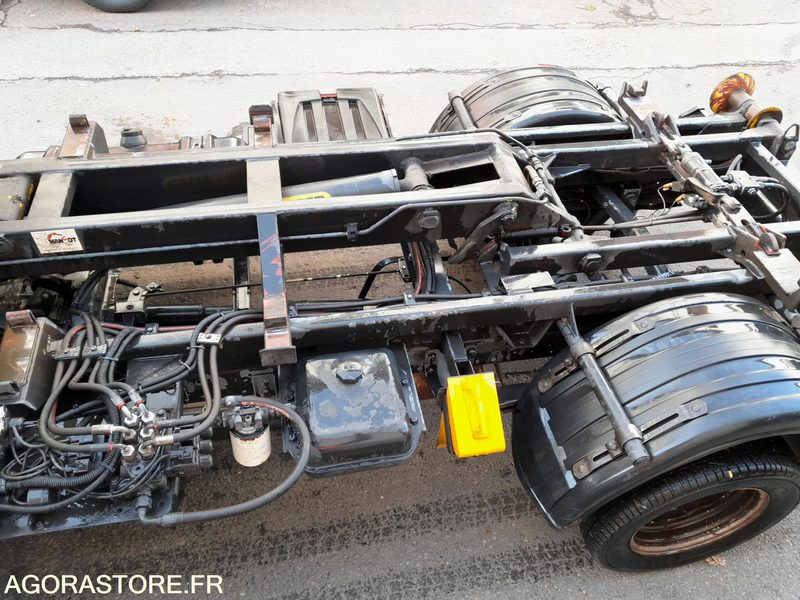 NISSAN CABSTAR POLYBENNE - Autoutilitară basculantă: Foto 5 NISSAN CABSTAR POLYBENNE - Autoutilitară basculantă: Foto 5