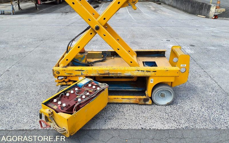 Nacelle electrique à ciseaux 7 m GENIE GS1930 - Autopropulsată platformă: Foto 4 Nacelle electrique à ciseaux 7 m GENIE GS1930 - Autopropulsată platformă: Foto 4