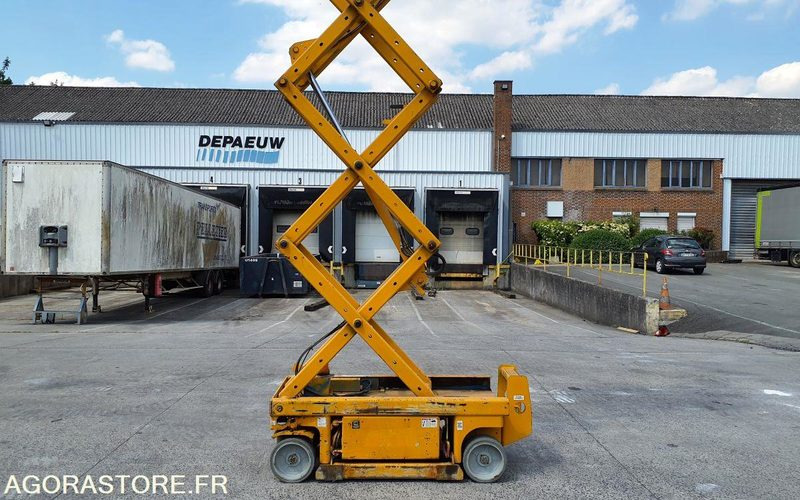 Nacelle electrique à ciseaux 7 m GENIE GS1930 - Autopropulsată platformă: Foto 2 Nacelle electrique à ciseaux 7 m GENIE GS1930 - Autopropulsată platformă: Foto 2