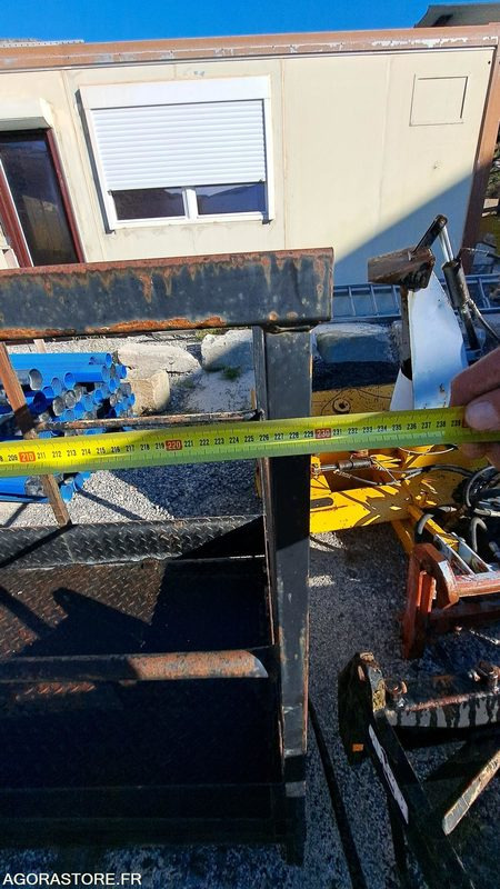 Nacelle pour télescopique - Utilaje pentru gradina: Foto 5 Nacelle pour télescopique - Utilaje pentru gradina: Foto 5