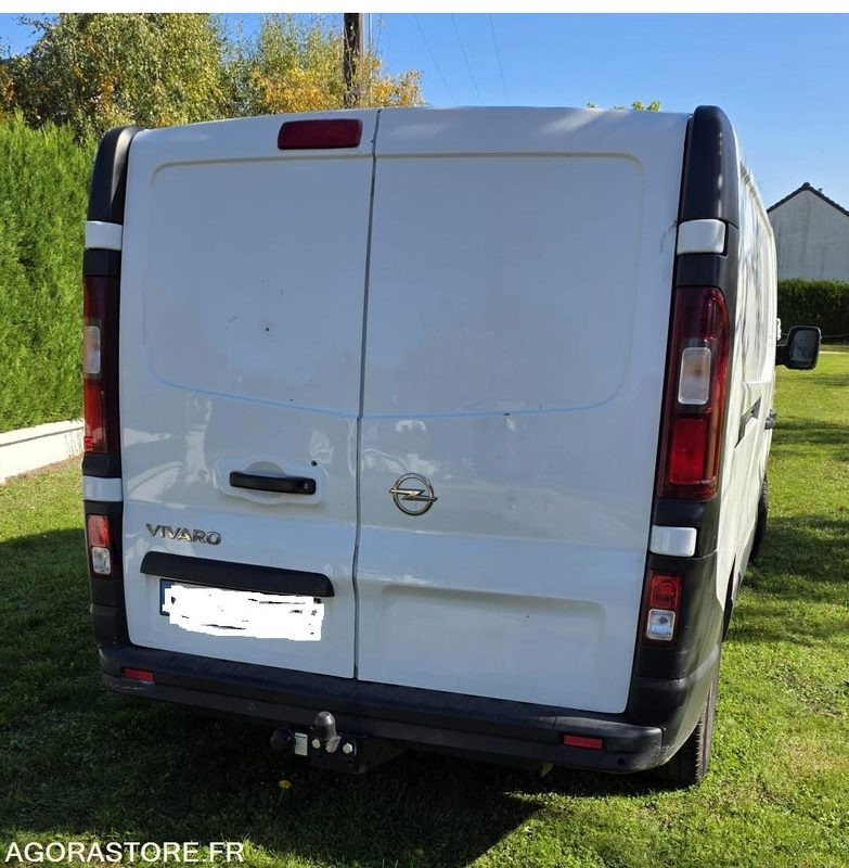 Opel Vivaro B 1.6 DCI L2H1 Fourgon 3places - Dubă: Foto 4 Opel Vivaro B 1.6 DCI L2H1 Fourgon 3places - Dubă: Foto 4