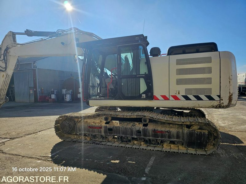 PELLE A CHENILLE CATERPILLAR 330F L - 2017 / 9548H (MPC024) - Excavator: Foto 3 PELLE A CHENILLE CATERPILLAR 330F L - 2017 / 9548H (MPC024) - Excavator: Foto 3