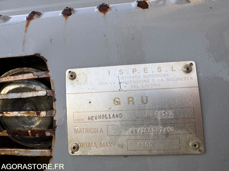 PELLE NEW HOLLAND E215B - 2009 - 11000 heures - Excavator: Foto 3 PELLE NEW HOLLAND E215B - 2009 - 11000 heures - Excavator: Foto 3