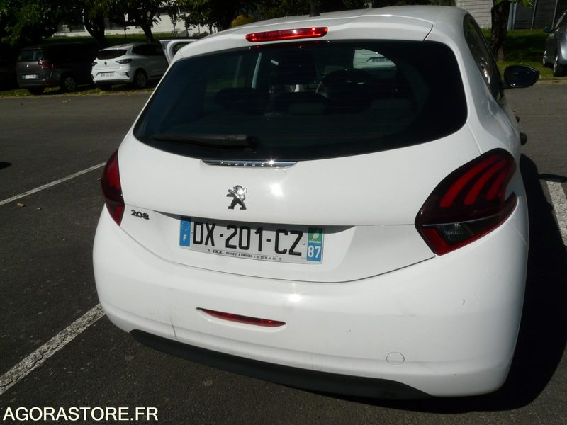 PEUGEOT 208 DX201CZ - Automobil: Foto 3 PEUGEOT 208 DX201CZ - Automobil: Foto 3