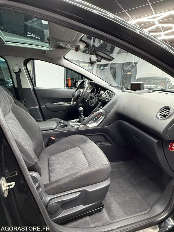 PEUGEOT 3008 1.6L HDI 115CH CROSSWAY - SUV: Foto 5 PEUGEOT 3008 1.6L HDI 115CH CROSSWAY - SUV: Foto 5