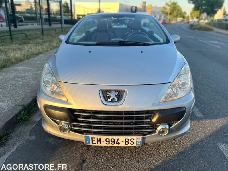 PEUGEOT 307 CC 2.0 HDI 136 CV - Automobil: Foto 2 PEUGEOT 307 CC 2.0 HDI 136 CV - Automobil: Foto 2