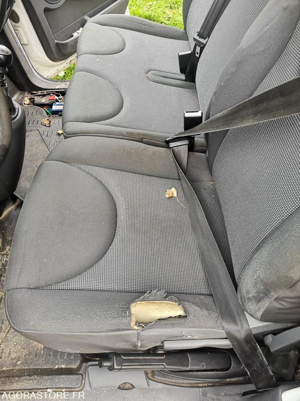 PEUGEOT FRIGORIFIQUE - Autoutilitară frigorifica: Foto 3 PEUGEOT FRIGORIFIQUE - Autoutilitară frigorifica: Foto 3