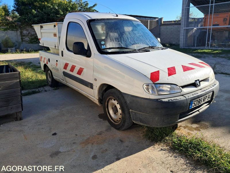 PEUGEOT PARTNER BENNE - Autoutilitară compactă: Foto 2 PEUGEOT PARTNER BENNE - Autoutilitară compactă: Foto 2