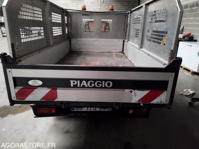 PIAGGIO PORTER - Autoutilitară basculantă: Foto 4 PIAGGIO PORTER - Autoutilitară basculantă: Foto 4
