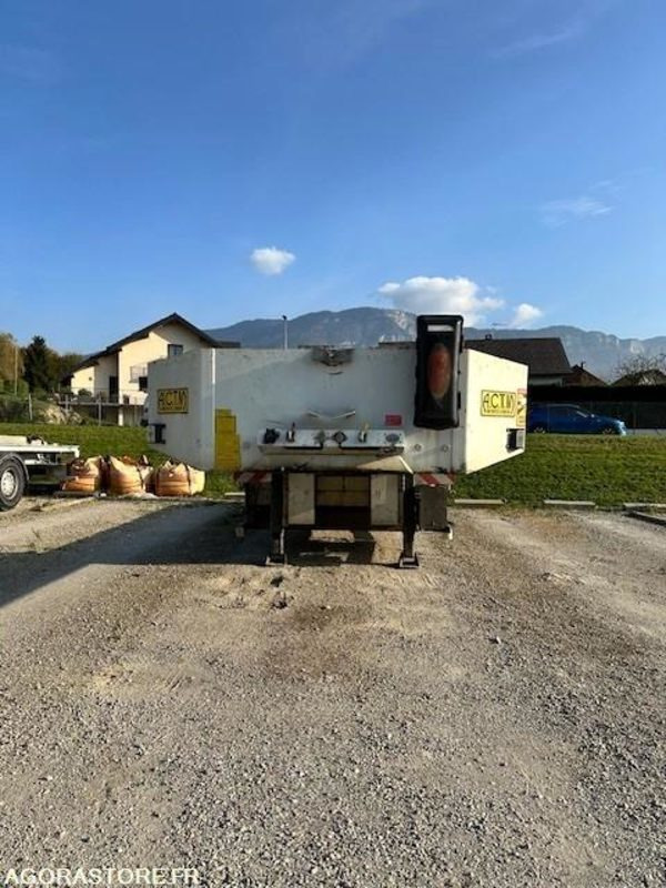 PORTE ENGINS ACTM CU23T - 2012 - Remorcă transport agabaritic: Foto 2 PORTE ENGINS ACTM CU23T - 2012 - Remorcă transport agabaritic: Foto 2