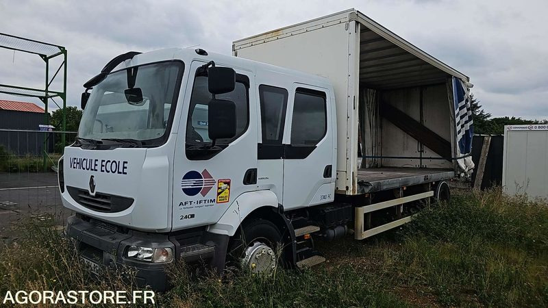 PORTEUR BACHE RENAULT MIDLUM - 2009 - 476000kms - Camion cu prelată: Foto 2 PORTEUR BACHE RENAULT MIDLUM - 2009 - 476000kms - Camion cu prelată: Foto 2