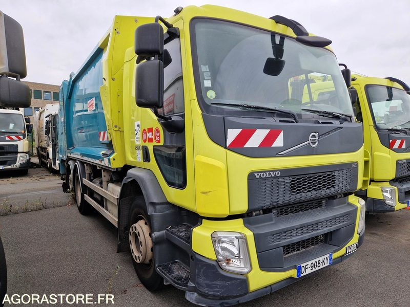 PORTEUR BOM 26T VOLVO GEESINK (C4005) 2014 (120579 KMS) - Autogunoiere: Foto 1 PORTEUR BOM 26T VOLVO GEESINK (C4005) 2014 (120579 KMS) - Autogunoiere: Foto 1