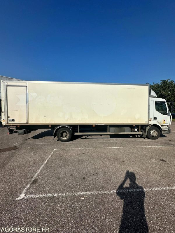 PORTEUR ROUTIER - RENAULT - MIDLUM - 2009 / 307 758 KM - 643 ALN 54 - Camion furgon: Foto 3 PORTEUR ROUTIER - RENAULT - MIDLUM - 2009 / 307 758 KM - 643 ALN 54 - Camion furgon: Foto 3