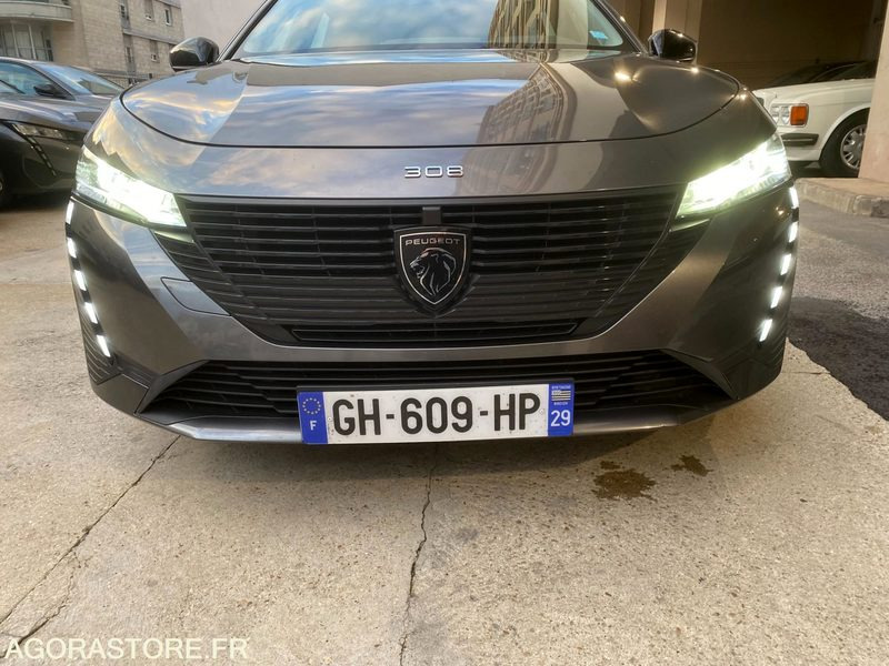 PRIX TTC PEUGEOT 308 III (P5) SW 1.5 BlueHDi 16V EAT8 S&S 130 Boîte automatique - Mașină break: Foto 4 PRIX TTC PEUGEOT 308 III (P5) SW 1.5 BlueHDi 16V EAT8 S&S 130 Boîte automatique - Mașină break: Foto 4
