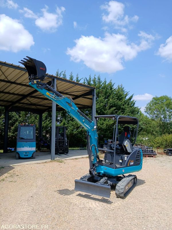 Pelle SUNWARD SWE20F canopy Neuve - Mini excavator: Foto 2 Pelle SUNWARD SWE20F canopy Neuve - Mini excavator: Foto 2