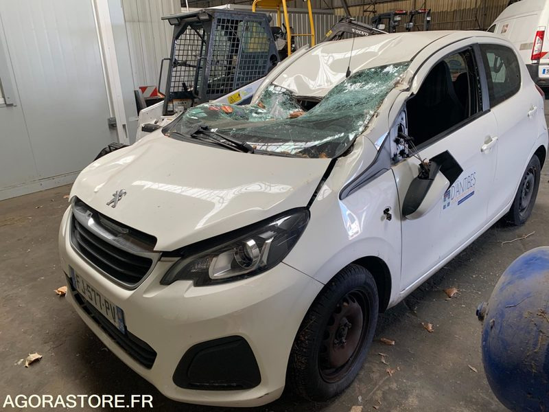 Peugeot 108 - 2019 - 33 967 kms - FJ 577 PV - Automobil: Foto 3 Peugeot 108 - 2019 - 33 967 kms - FJ 577 PV - Automobil: Foto 3