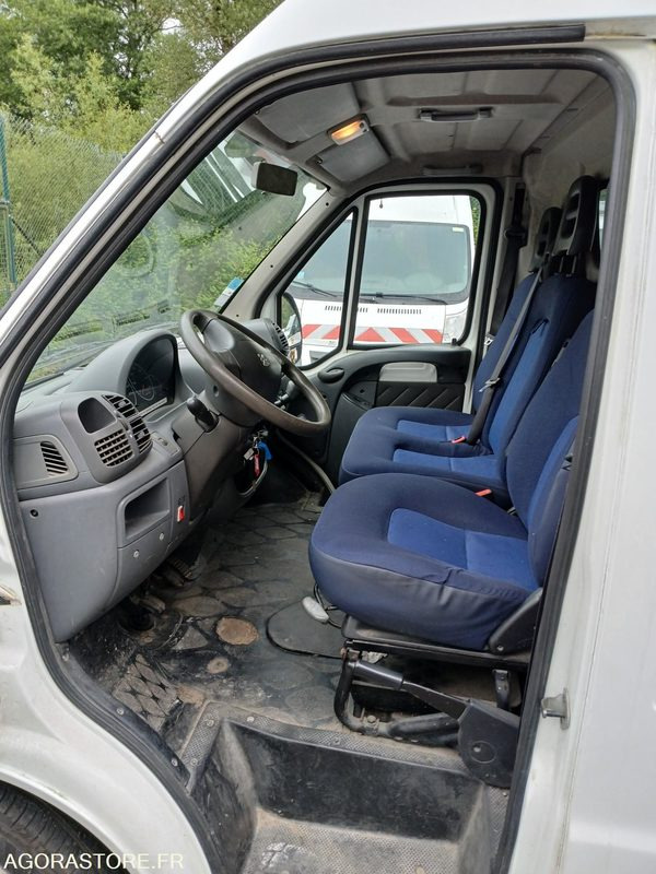 Peugeot Boxer (51802) - Dubă: Foto 4 Peugeot Boxer (51802) - Dubă: Foto 4