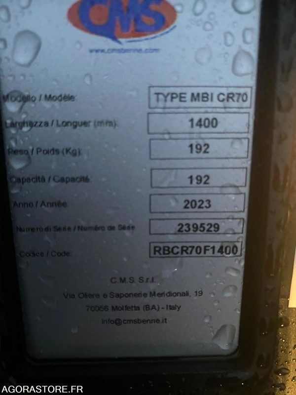 Godet Curage 1400mm CR70 NEUF - Piesă de schimb pentru Utilaje constructii: Foto 2 Godet Curage 1400mm CR70 NEUF - Piesă de schimb pentru Utilaje constructii: Foto 2