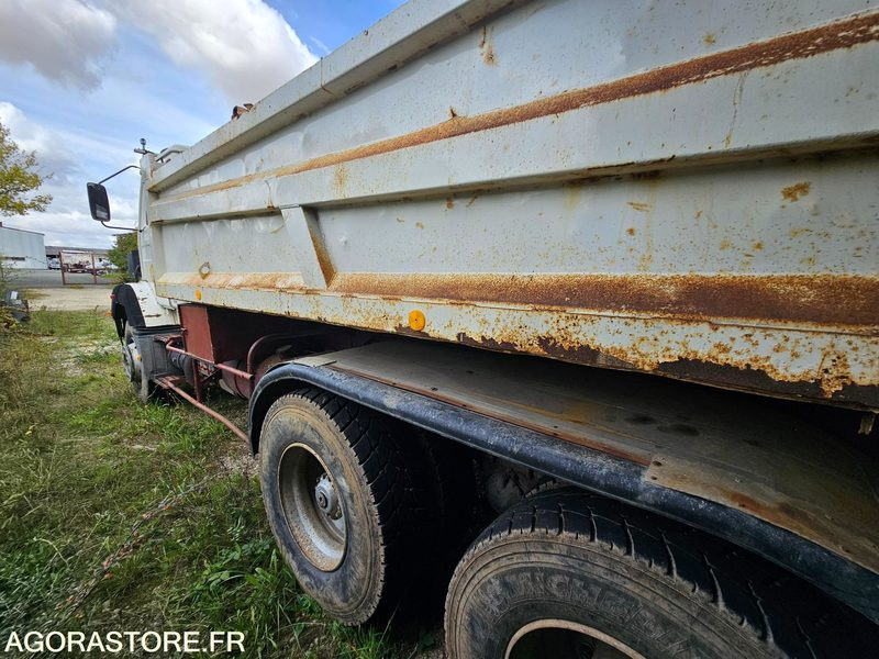 Porteur benne Renault C260 - 1985 - 356393km - BQ230WS - Camion basculantă: Foto 4 Porteur benne Renault C260 - 1985 - 356393km - BQ230WS - Camion basculantă: Foto 4
