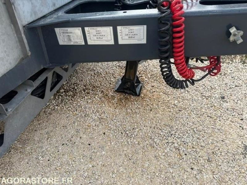 REMORQUE PORTE ENGIN 3 ESSIEUX CENTRAUX MAX TRAILER 2022 1500 KM - Remorcă transport agabaritic: Foto 2 REMORQUE PORTE ENGIN 3 ESSIEUX CENTRAUX MAX TRAILER 2022 1500 KM - Remorcă transport agabaritic: Foto 2