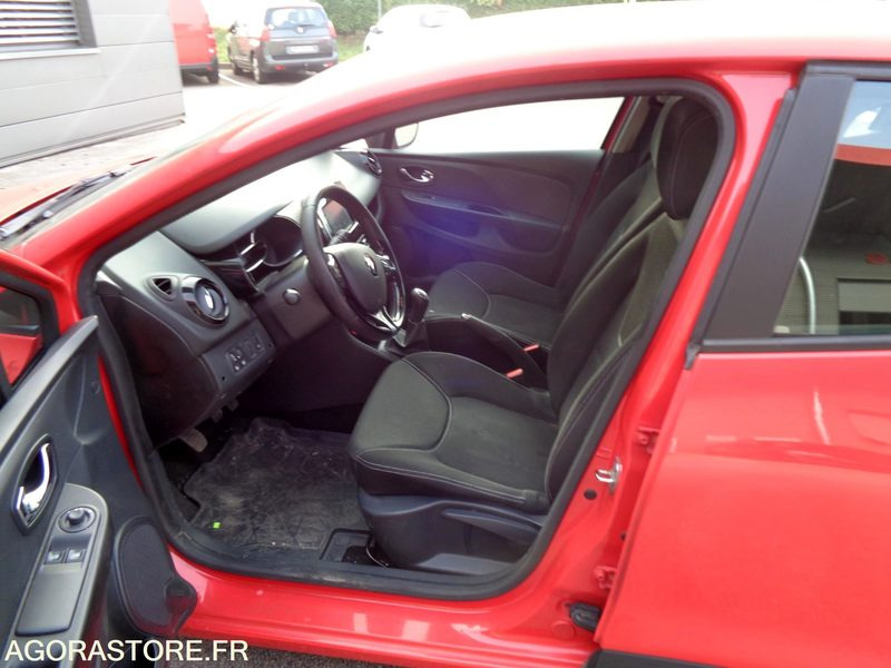 RENAULT CLIO 4 CZ.199.GB - Automobil: Foto 3 RENAULT CLIO 4 CZ.199.GB - Automobil: Foto 3