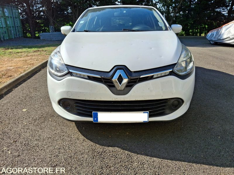 RENAULT-CLIO-4-DCI-75-5-PLACES - Automobil: Foto 1 RENAULT-CLIO-4-DCI-75-5-PLACES - Automobil: Foto 1