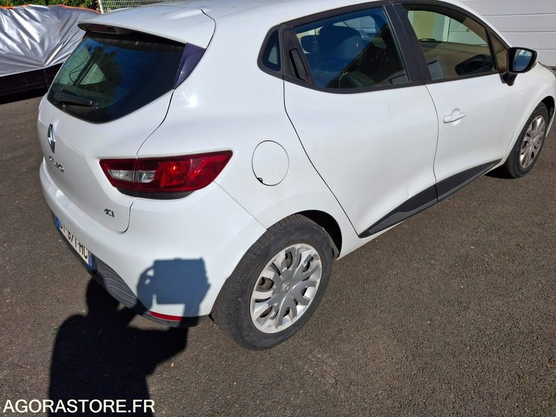 RENAULT-CLIO-4-DCI-75-5-PLACES - Automobil: Foto 3 RENAULT-CLIO-4-DCI-75-5-PLACES - Automobil: Foto 3
