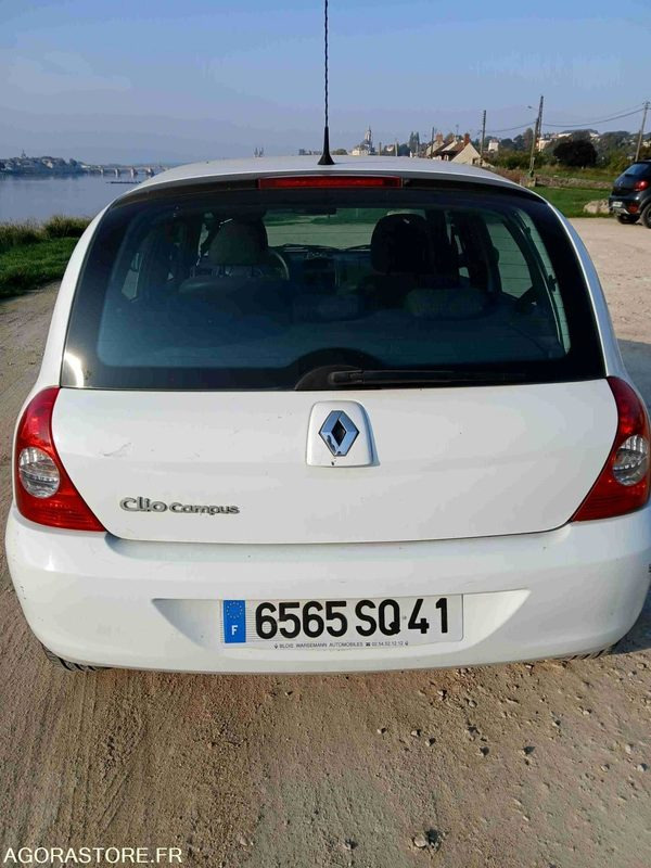 RENAULT CLIO II 1.5 DCI DE 2008 - Automobil: Foto 5 RENAULT CLIO II 1.5 DCI DE 2008 - Automobil: Foto 5