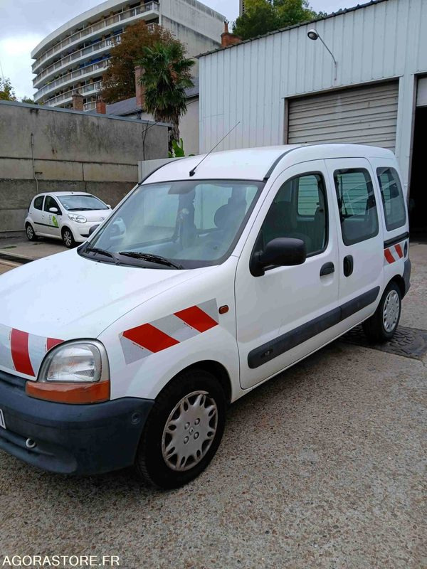 RENAULT KANGOO 1.2 - Automobil: Foto 2 RENAULT KANGOO 1.2 - Automobil: Foto 2
