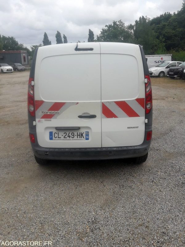RENAULT KANGOO - 2012 / 254221 KM (CL249HK) - Autoutilitară compactă: Foto 4 RENAULT KANGOO - 2012 / 254221 KM (CL249HK) - Autoutilitară compactă: Foto 4