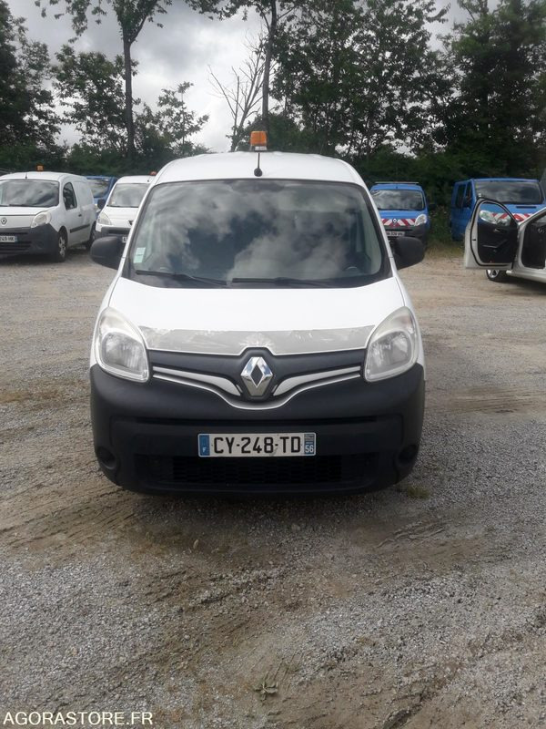 RENAULT KANGOO - 2013 / 303482 KM (CY248TD) - Autoutilitară compactă: Foto 1 RENAULT KANGOO - 2013 / 303482 KM (CY248TD) - Autoutilitară compactă: Foto 1