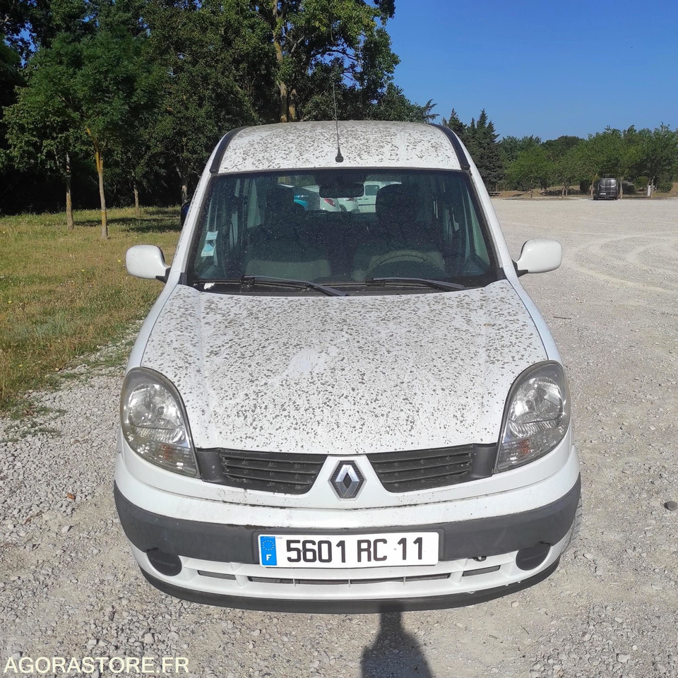RENAULT KANGOO GENERATION AIZEE 1.5 DCI 70 CV - Autoutilitară compactă: Foto 2 RENAULT KANGOO GENERATION AIZEE 1.5 DCI 70 CV - Autoutilitară compactă: Foto 2