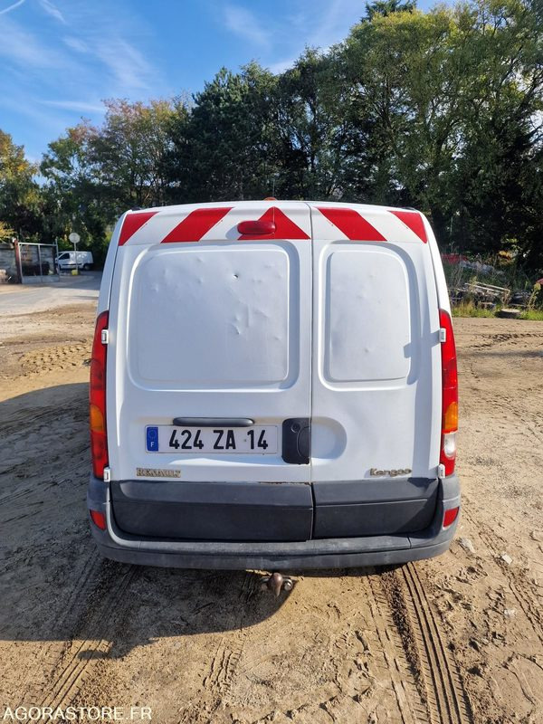 RENAULT KANGOO - LOT N°1 - Autoutilitară compactă: Foto 4 RENAULT KANGOO - LOT N°1 - Autoutilitară compactă: Foto 4