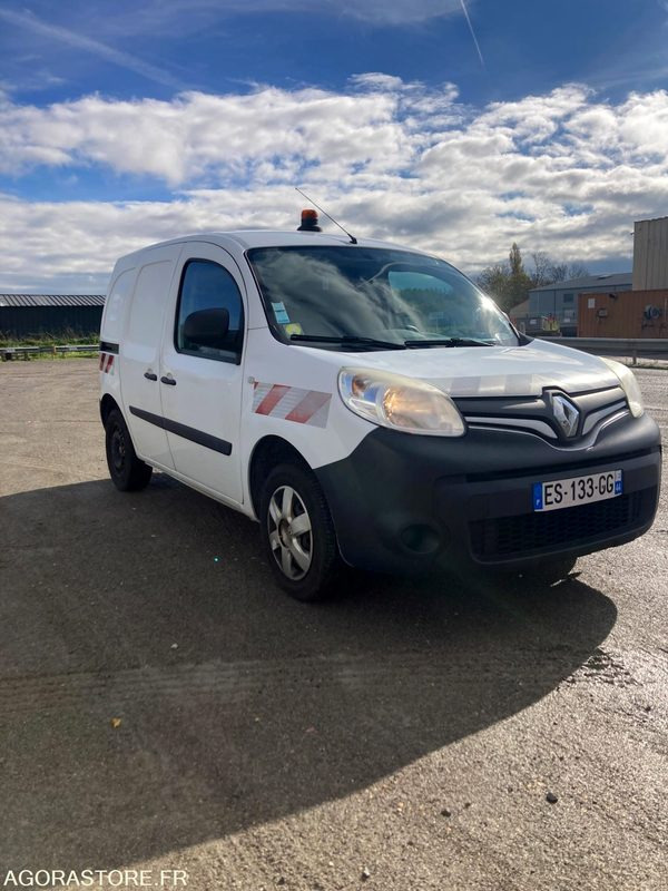 RENAULT KANGOO diesel - Année 2017 - 330.000 km - Autoutilitară compactă: Foto 3 RENAULT KANGOO diesel - Année 2017 - 330.000 km - Autoutilitară compactă: Foto 3