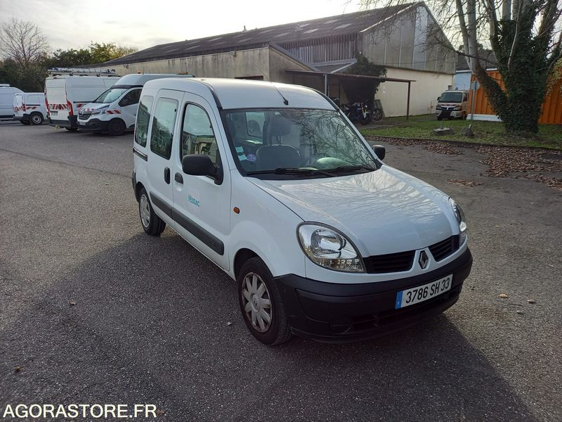 RENAULT Kangoo 3786-SH-33 GPL DANS L'ÉTAT - Autoutilitară compactă: Foto 2 RENAULT Kangoo 3786-SH-33 GPL DANS L'ÉTAT - Autoutilitară compactă: Foto 2