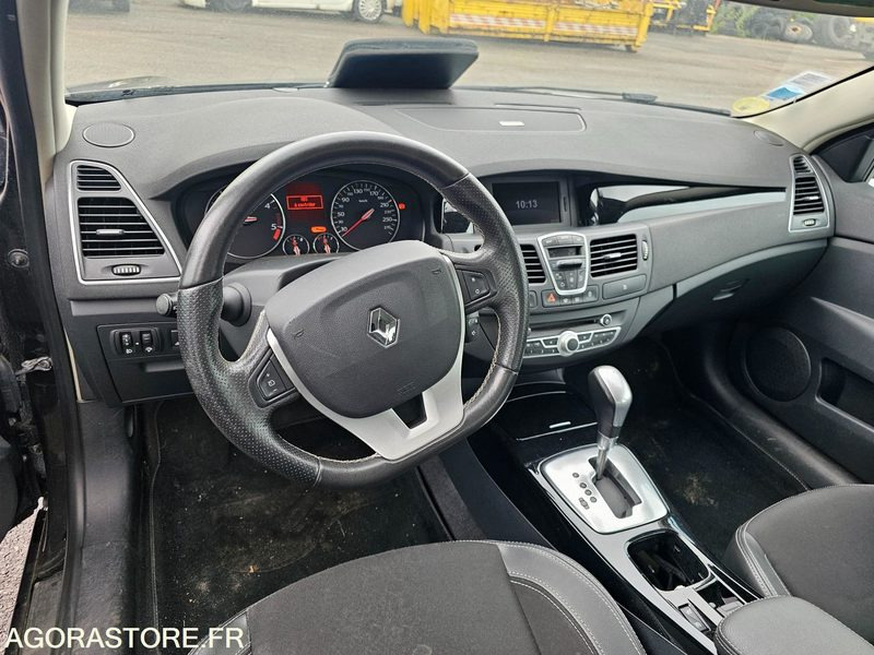 RENAULT LAGUNA - 2013 - 284237km - CP823YZ - Automobil: Foto 5 RENAULT LAGUNA - 2013 - 284237km - CP823YZ - Automobil: Foto 5