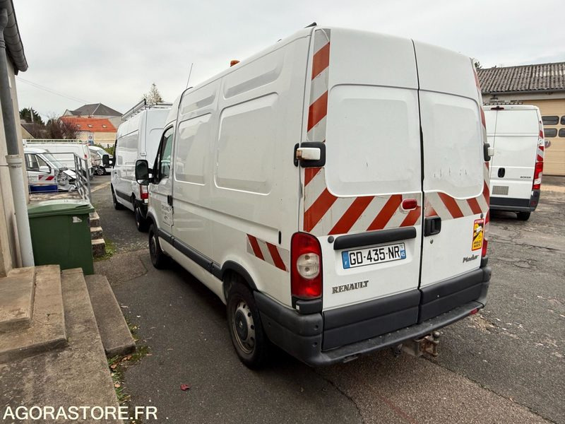 RENAULT MASTER - 2005 - 190100KM - Dubă: Foto 4 RENAULT MASTER - 2005 - 190100KM - Dubă: Foto 4